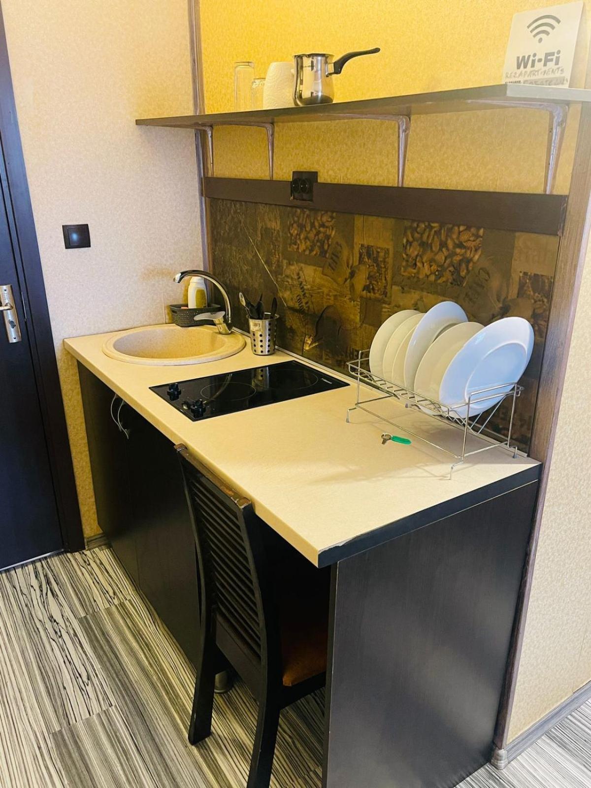 Urban Rez Suites Iasi Ngoại thất bức ảnh